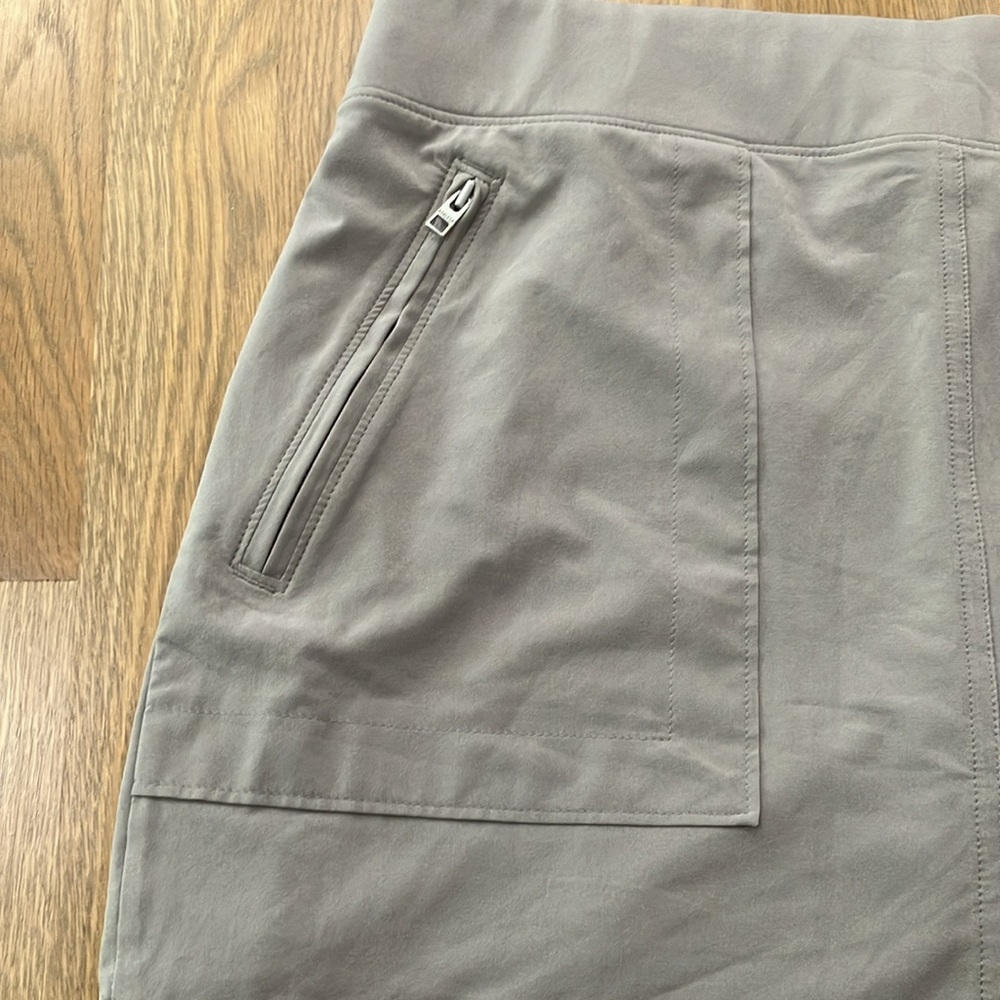 Athleta Women's Gray Golf Tennis Active Stretch Polyester Skort Shorts Skirt - Picture 4 of 8